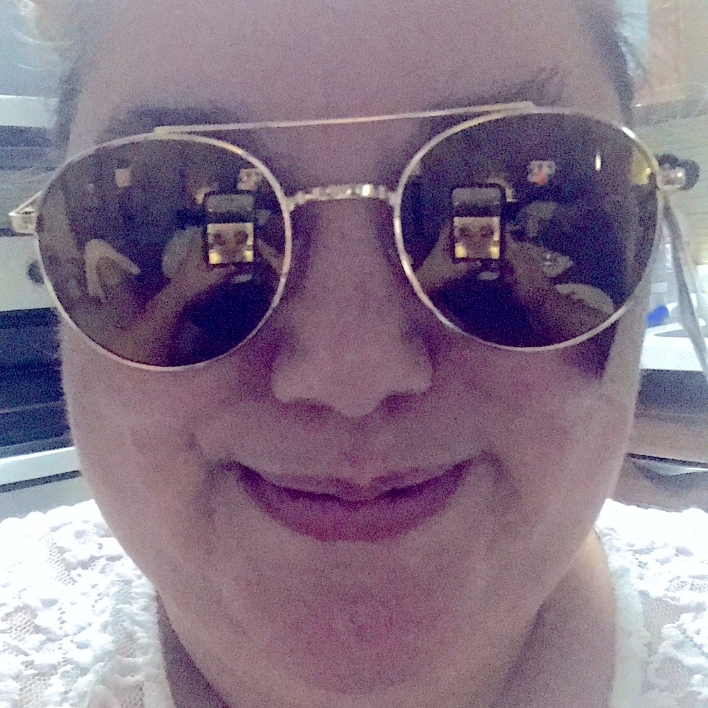 Cotton On Austin sunniest gold mirrored sunglasses NWT